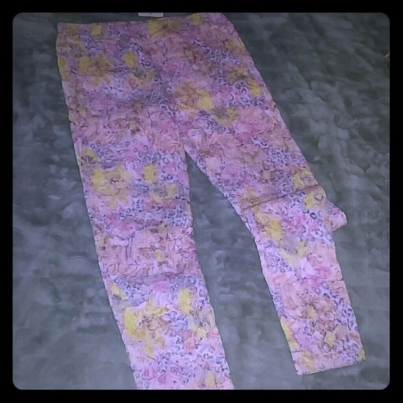 Lady's, Floral Patterned, Stretch Pants - Picture 1 of 5